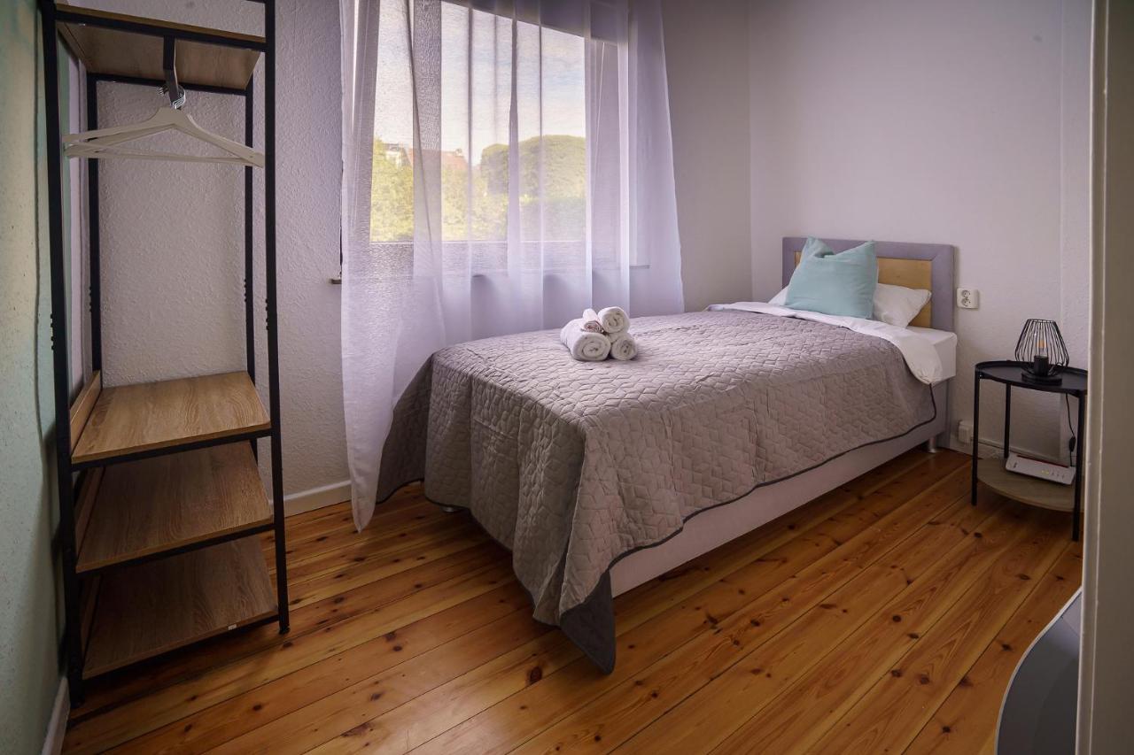Immostay Ferienhaus Mit Garten & Free Parking Bremen Luaran gambar