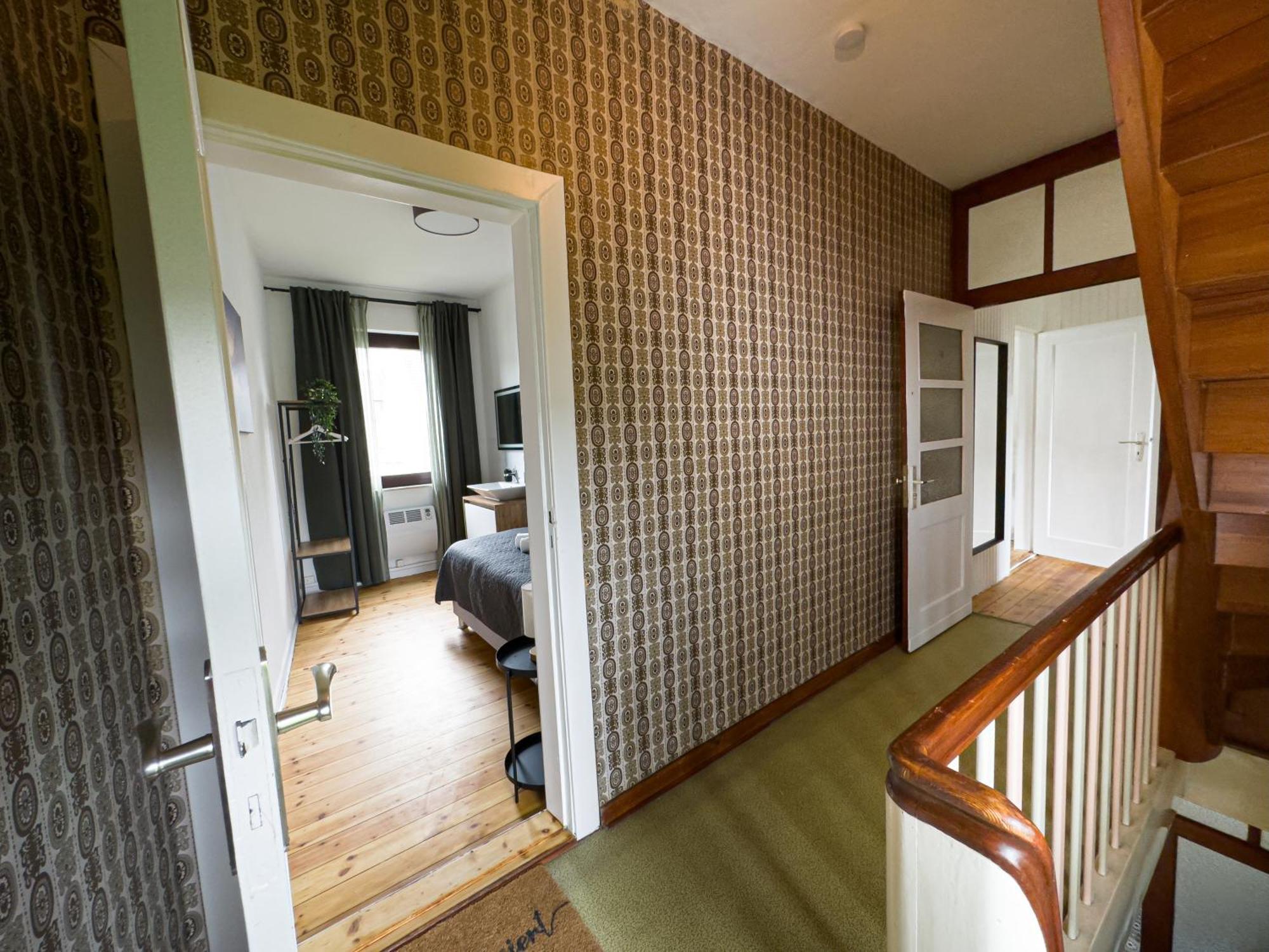 Immostay Ferienhaus Mit Garten & Free Parking Bremen Luaran gambar